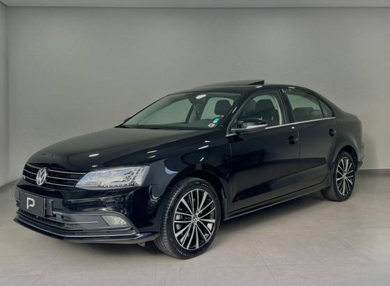 VOLKSWAGEN JETTA 2.0 TSI HIGHLINE 211CV GASOLINA 4P TIPTRONIC VOLKSWAGEN JETTA 2.0 TSI HIGHLINE 211CV GASOLINA 4P TIPTRONIC